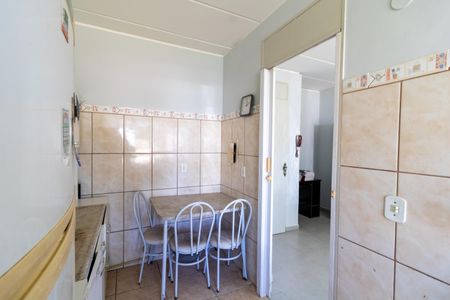 Apartamento à venda com 52m², 2 quartos e sem vagaCozinha e Área de Serviço