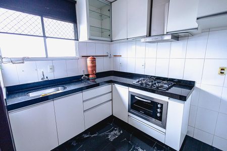 Apartamento para alugar com 90m², 3 quartos e 2 vagas Apartamento para alugar com 90m², 3 quartos e 2 vagasCozinha