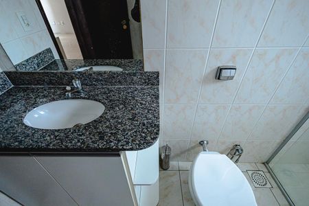 Apartamento para alugar com 90m², 3 quartos e 2 vagas Apartamento para alugar com 90m², 3 quartos e 2 vagasBanheiro