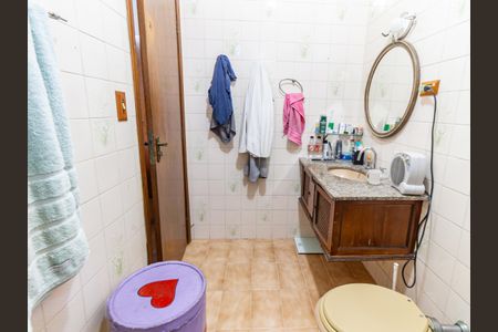 Casa à venda com 500m², 3 quartos e 1 vaga Casa à venda com 500m², 3 quartos e 1 vagaBanheiro da Suíte 1