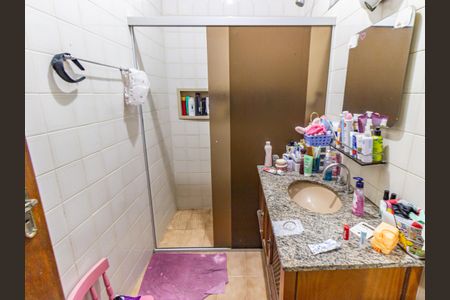 Casa à venda com 500m², 3 quartos e 1 vaga Casa à venda com 500m², 3 quartos e 1 vagaBanheiro da Suíte 2