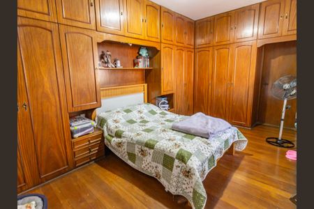 Casa à venda com 500m², 3 quartos e 1 vaga Casa à venda com 500m², 3 quartos e 1 vagaSuíte 3