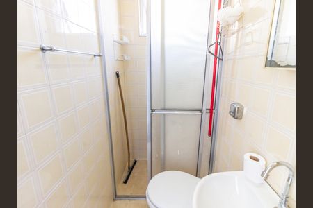 Casa à venda com 500m², 3 quartos e 1 vaga Casa à venda com 500m², 3 quartos e 1 vagaBanheiro de serviço