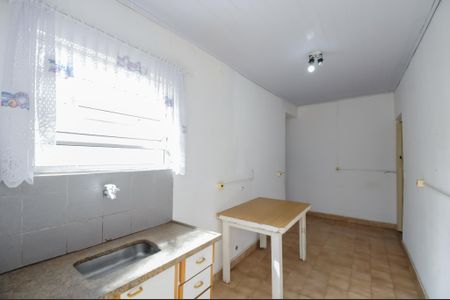 Casa para alugar com 45m², 1 quarto e sem vagacozinha
