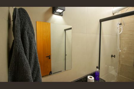 Casa à venda com 110m², 3 quartos e 2 vagasBanheiro 2