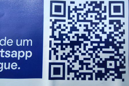 Casa à venda com 318m², 3 quartos e 3 vagas Casa à venda com 318m², 3 quartos e 3 vagasPLACA INSTALADA NA FACHADA