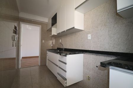 Apartamento para alugar com 72m², 2 quartos e 1 vagaCozinha