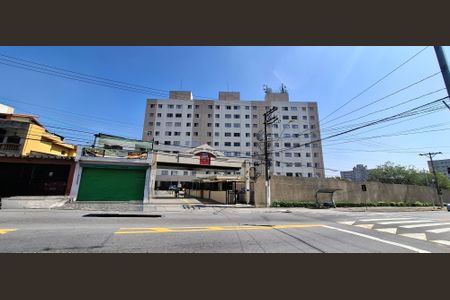 Apartamento para alugar com 72m², 2 quartos e 1 vagaFachada