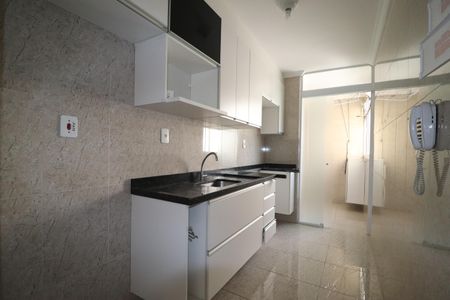 Apartamento para alugar com 72m², 2 quartos e 1 vagaCozinha