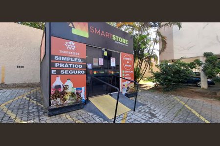 Apartamento para alugar com 72m², 2 quartos e 1 vagaÁrea comum - mercado