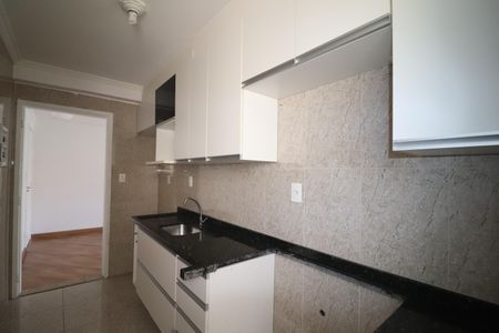Apartamento para alugar com 72m², 2 quartos e 1 vagaCozinha