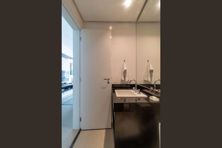 Studio à venda com 29m², 1 quarto e sem vaga Studio à venda com 29m², 1 quarto e sem vagaBanheiro