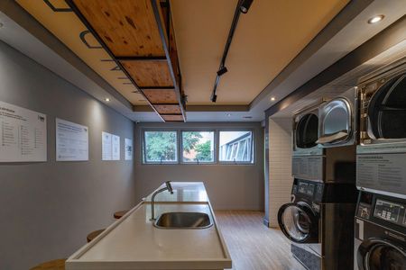 Studio à venda com 29m², 1 quarto e sem vaga Studio à venda com 29m², 1 quarto e sem vagaÁrea comum - Lavanderia