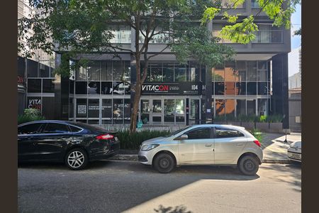 Studio à venda com 29m², 1 quarto e sem vaga Studio à venda com 29m², 1 quarto e sem vagaFachada