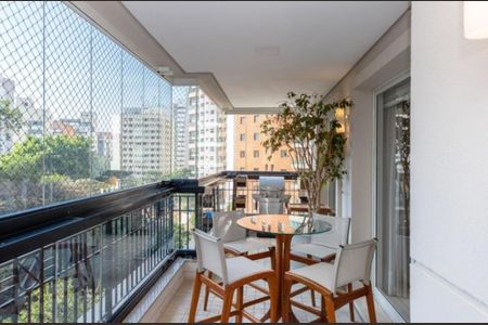 Apartamento à venda com 307m², 4 quartos e 5 vagasFoto 04