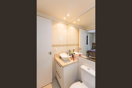 Apartamento à venda com 75m², 3 quartos e 1 vagaBanheiro da Suíte 