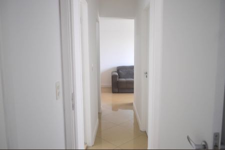Apartamento à venda com 69m², 3 quartos e 1 vaga Apartamento à venda com 69m², 3 quartos e 1 vagaCorredor