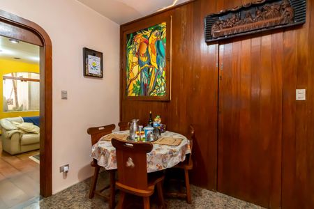 Casa à venda com 370m², 7 quartos e 4 vagasCopa