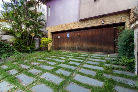 Casa à venda com 370m², 7 quartos e 4 vagasGaragem