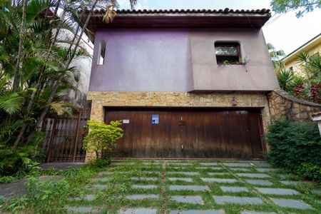 Casa à venda com 370m², 7 quartos e 4 vagasGaragem
