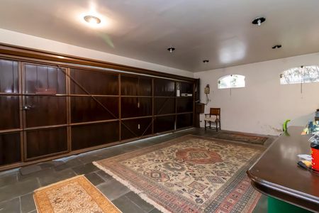 Casa à venda com 370m², 7 quartos e 4 vagasGaragem