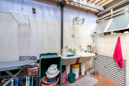 Casa à venda com 370m², 7 quartos e 4 vagasÁrea de Serviço