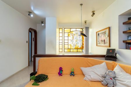 Casa à venda com 370m², 7 quartos e 4 vagasSala de TV