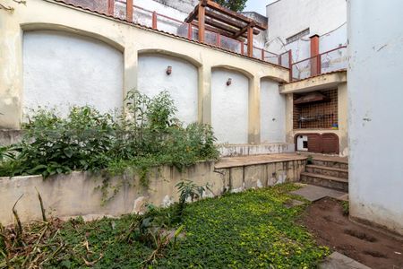 Casa à venda com 370m², 7 quartos e 4 vagasQuintal