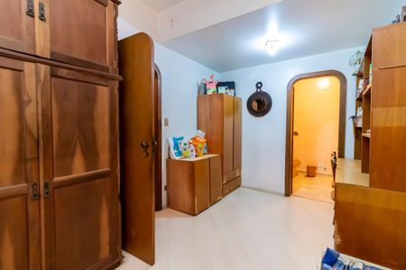 Casa à venda com 370m², 7 quartos e 4 vagasSuíte 2