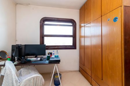 Casa à venda com 370m², 7 quartos e 4 vagasQuarto 3