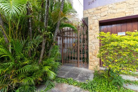 Casa à venda com 370m², 7 quartos e 4 vagasEntrada Social