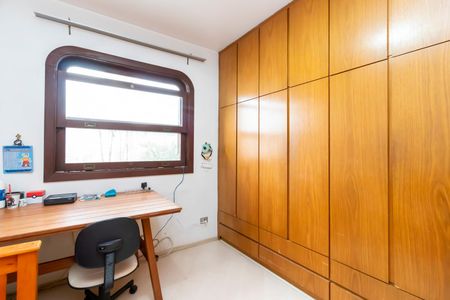 Casa à venda com 370m², 7 quartos e 4 vagasQuarto 5