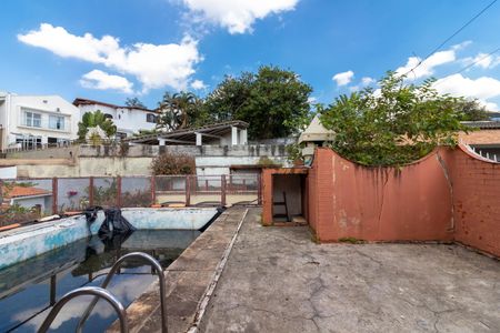 Casa à venda com 370m², 7 quartos e 4 vagasPiscina