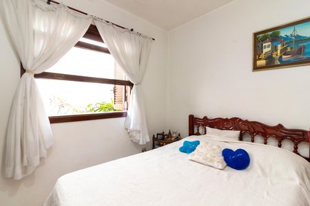 Casa à venda com 370m², 7 quartos e 4 vagasQuarto 4