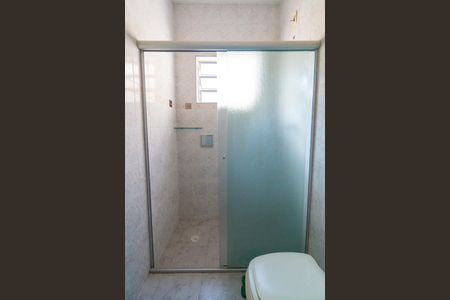 Casa à venda com 100m², 3 quartos e 1 vaga Casa à venda com 100m², 3 quartos e 1 vagaBanheiro da Suíte 2