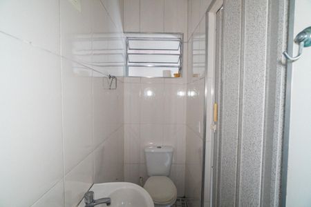 Casa à venda com 100m², 3 quartos e 1 vaga Casa à venda com 100m², 3 quartos e 1 vagaBanheiro da Suíte 1