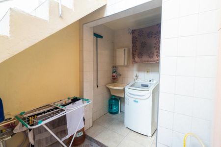 Casa à venda com 100m², 3 quartos e 1 vaga Casa à venda com 100m², 3 quartos e 1 vagaÁrea de Serviço