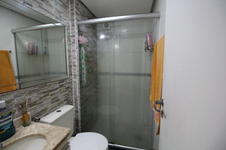 Casa de condomínio à venda com 120m², 4 quartos e 2 vagasBanheiro Social