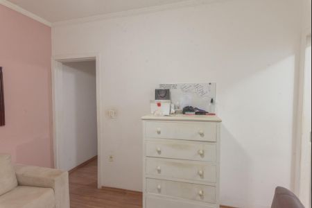 Casa à venda com 80m², 2 quartos e 3 vagasEscritório