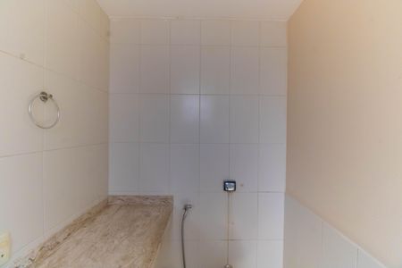 Casa à venda com 380m², 5 quartos e 3 vagas Casa à venda com 380m², 5 quartos e 3 vagasBanheiro da Suíte 5