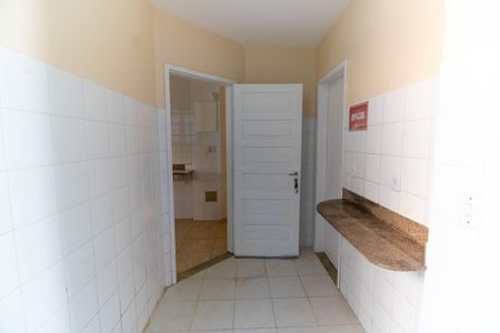 Casa à venda com 380m², 5 quartos e 3 vagas Casa à venda com 380m², 5 quartos e 3 vagasÁrea de Serviço