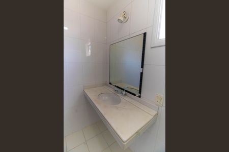 Casa à venda com 380m², 5 quartos e 3 vagas Casa à venda com 380m², 5 quartos e 3 vagasBanheiro da Suíte 4