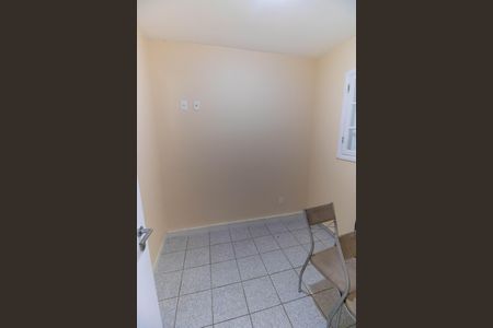 Casa à venda com 380m², 5 quartos e 3 vagas Casa à venda com 380m², 5 quartos e 3 vagasÁrea de Serviço