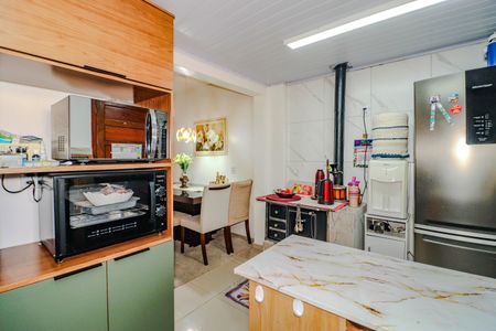 Casa à venda com 78m², 2 quartos e 1 vagaCozinha e Área de Serviço