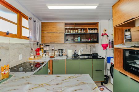 Casa à venda com 78m², 2 quartos e 1 vagaCozinha e Área de Serviço