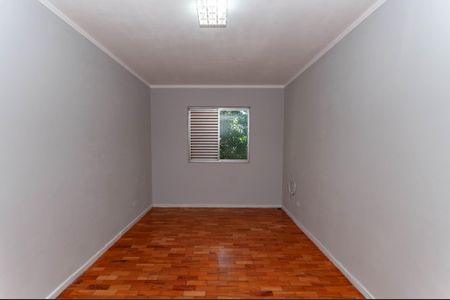 Apartamento à venda com 74m², 2 quartos e 1 vagaQuarto 2