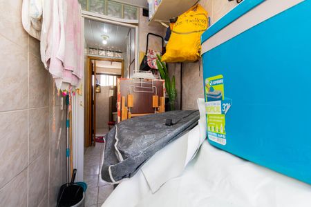 Apartamento à venda com 49m², 2 quartos e 1 vaga Apartamento à venda com 49m², 2 quartos e 1 vagaÁrea de Serviço