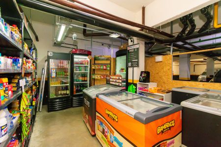 Apartamento à venda com 38m², 1 quarto e 1 vagaÁrea comum