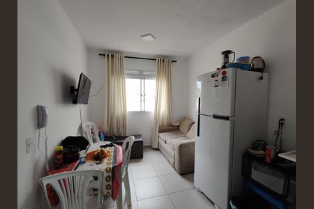 Apartamento para alugar com 32m², 2 quartos e sem vaga Apartamento para alugar com 32m², 2 quartos e sem vagaSala / Cozinha / Área de serviços