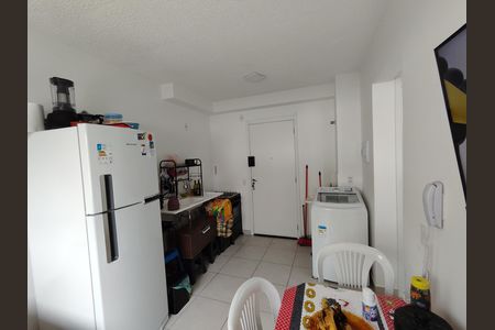 Apartamento para alugar com 32m², 2 quartos e sem vaga Apartamento para alugar com 32m², 2 quartos e sem vagaSala / Cozinha / Área de serviços